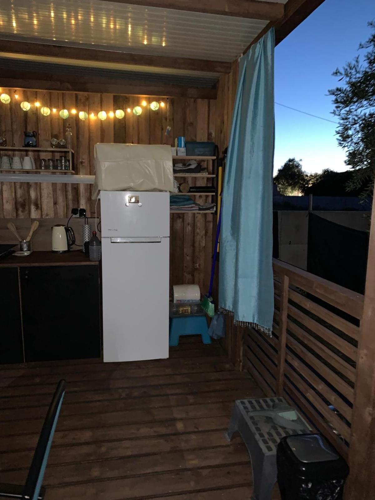 Hotel Large Camper In The Olive Grove Banjole Exterior foto